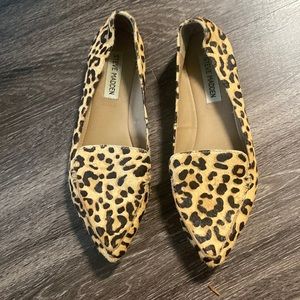 Steve Madden leopard feather loafer
